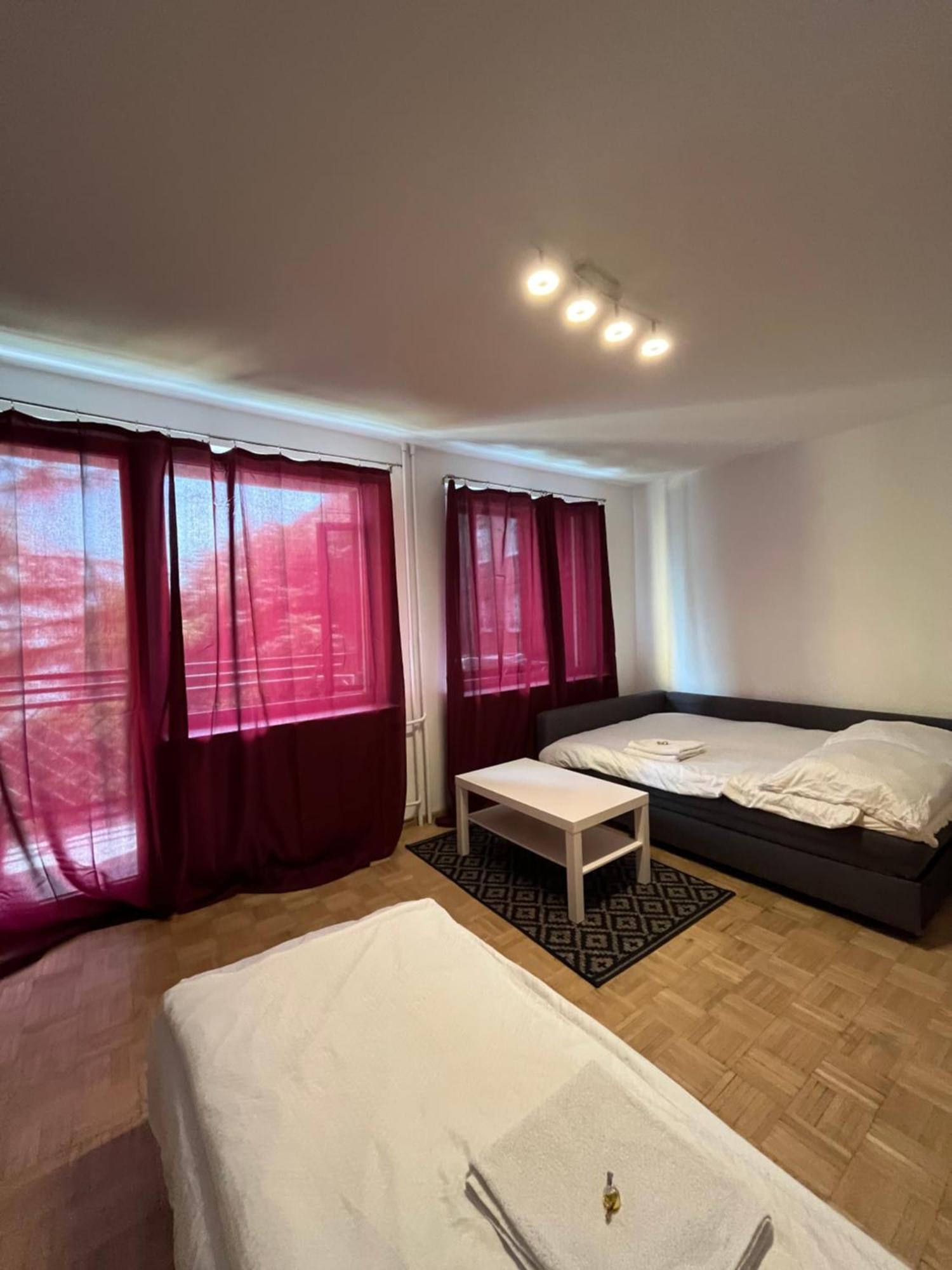 Bema Guest House - City Centre Wroclaw Room photo
